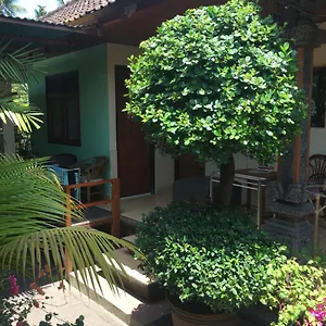 Pansiyon Nadialit, Seminyak